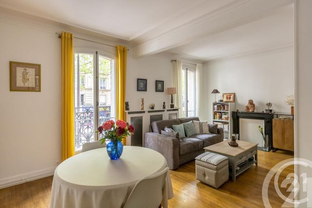 Appartement F3 à vendre - 3 pièces - 51.92 m2 - PARIS - 75017 - ILE-DE-FRANCE - Century 21 Daumesnil