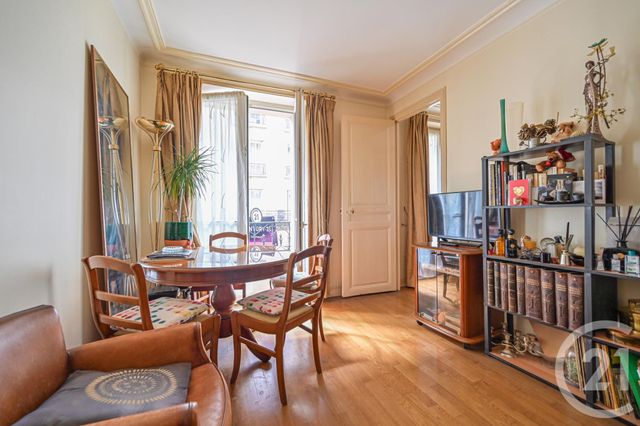 Appartement à vendre - 2 pièces - 34.33 m2 - PARIS - 75012 - ILE-DE-FRANCE - Century 21 Daumesnil