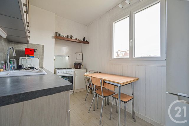 Afficher la photo en grand Appartement F3 à vendre - 3 pièces - 60.17 m2 - PARIS - 75012 - ILE-DE-FRANCE - Century 21 Daumesnil