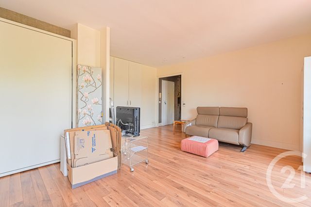 Appartement F2 à vendre - 2 pièces - 49.8 m2 - PARIS - 75012 - ILE-DE-FRANCE - Century 21 Daumesnil
