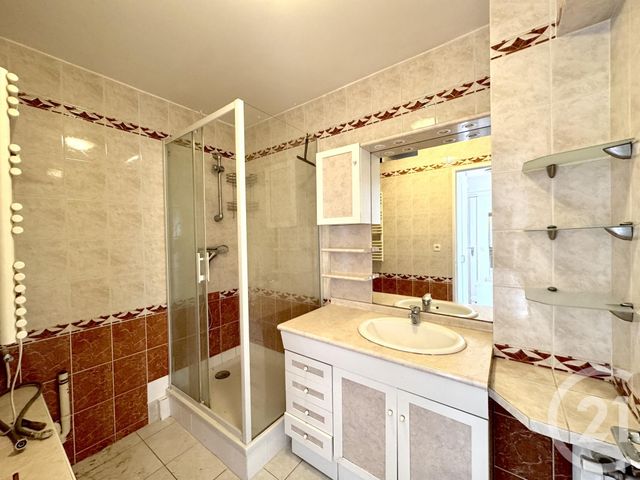 Appartement à vendre - 2 pièces - 38.03 m2 - PARIS - 75012 - ILE-DE-FRANCE - Century 21 Daumesnil