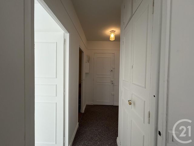 Appartement à louer - 2 pièces - 42.76 m2 - PARIS - 75012 - ILE-DE-FRANCE - Century 21 Daumesnil