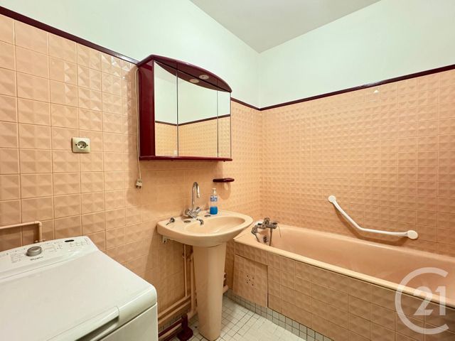 Appartement à vendre - 5 pièces - 102.71 m2 - PARIS - 75012 - ILE-DE-FRANCE - Century 21 Daumesnil