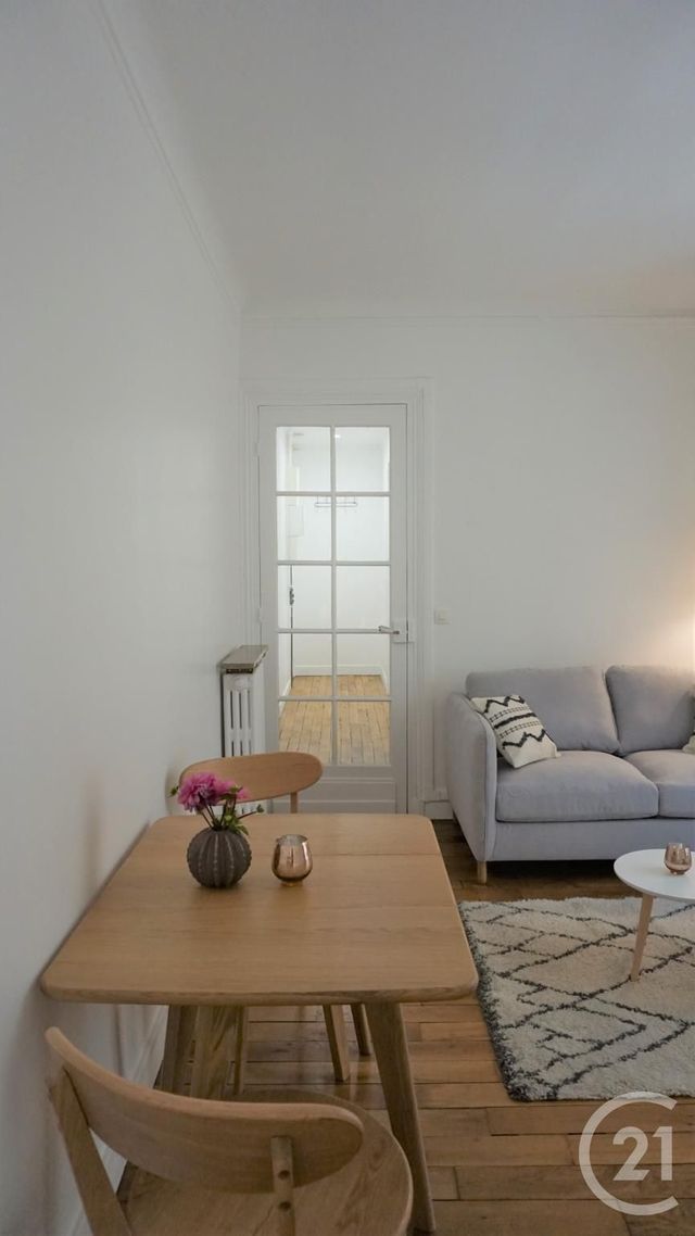 Appartement F2 à louer - 2 pièces - 37.38 m2 - PARIS - 75012 - ILE-DE-FRANCE - Century 21 Daumesnil