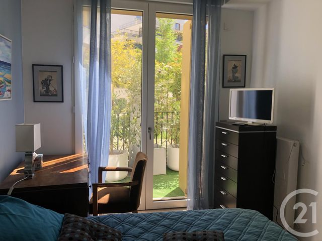 Appartement F3 à vendre - 3 pièces - 71.5 m2 - PARIS - 75012 - ILE-DE-FRANCE - Century 21 Daumesnil