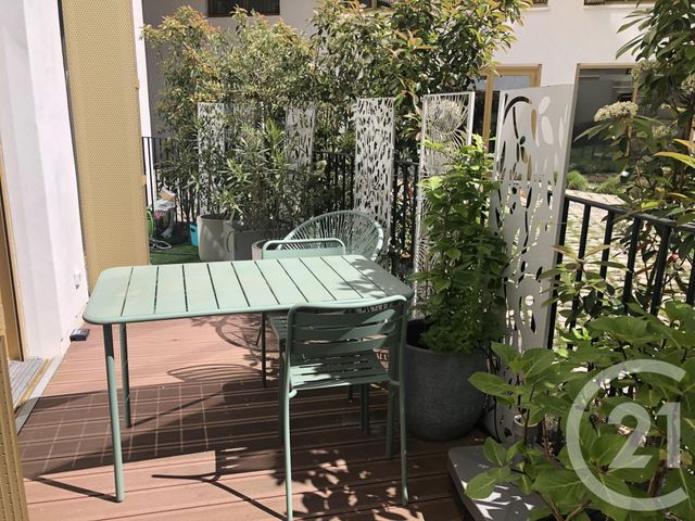 Appartement F3 à vendre - 3 pièces - 71.5 m2 - PARIS - 75012 - ILE-DE-FRANCE - Century 21 Daumesnil