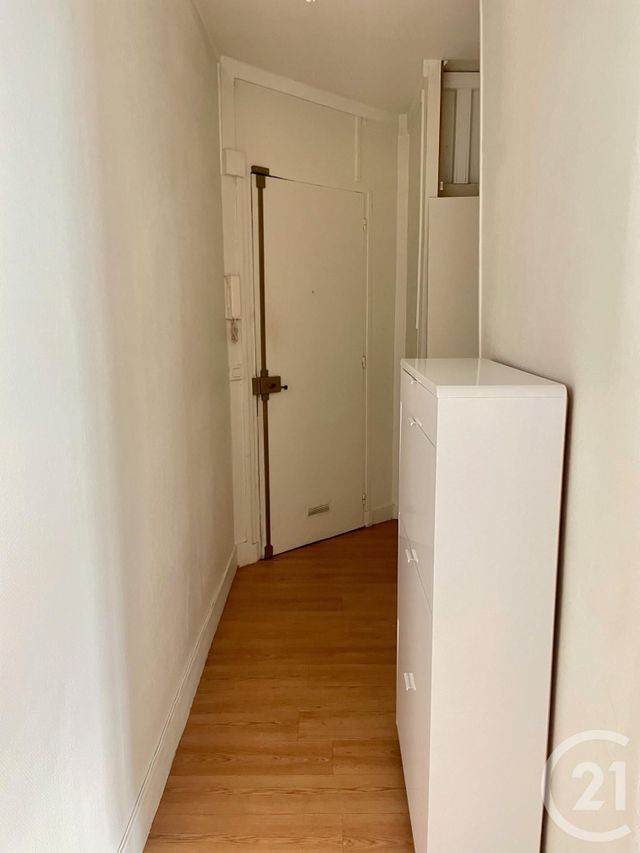 Appartement F2 à louer - 2 pièces - 37.31 m2 - PARIS - 75012 - ILE-DE-FRANCE - Century 21 Daumesnil