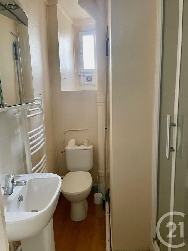 Appartement F2 à louer - 2 pièces - 37.31 m2 - PARIS - 75012 - ILE-DE-FRANCE - Century 21 Daumesnil