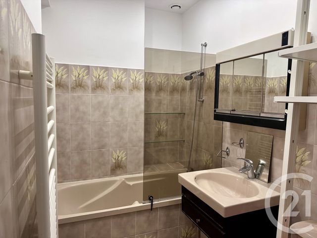 Appartement F3 à louer - 3 pièces - 52.87 m2 - PARIS - 75012 - ILE-DE-FRANCE - Century 21 Daumesnil