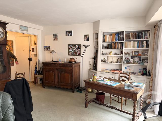 Appartement T4 à vendre - 4 pièces - 66.22 m2 - PARIS - 75012 - ILE-DE-FRANCE - Century 21 Daumesnil