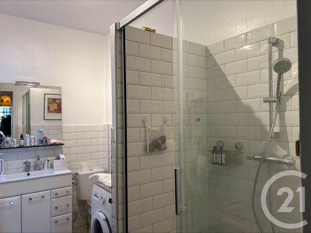 Appartement F2 à louer - 2 pièces - 46.9 m2 - PARIS - 75012 - ILE-DE-FRANCE - Century 21 Daumesnil