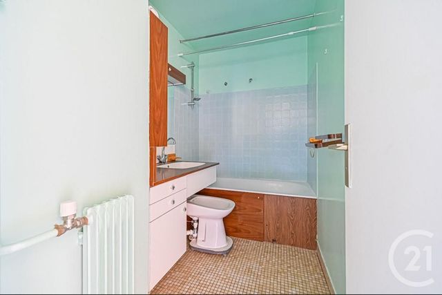 Appartement Studio à vendre - 1 pièce - 30.4 m2 - PARIS - 75012 - ILE-DE-FRANCE - Century 21 Daumesnil