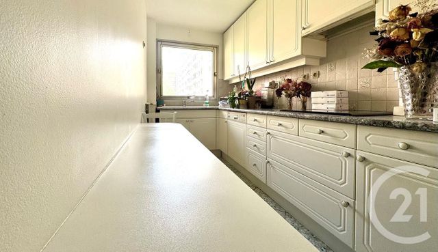 Appartement F5 à vendre - 5 pièces - 105.28 m2 - PARIS - 75012 - ILE-DE-FRANCE - Century 21 Daumesnil