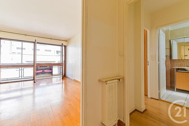 Appartement F2 à vendre - 2 pièces - 41.66 m2 - PARIS - 75012 - ILE-DE-FRANCE - Century 21 Daumesnil