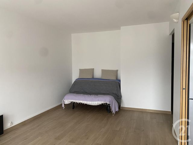 Appartement F1 à louer - 1 pièce - 29.42 m2 - PARIS - 75012 - ILE-DE-FRANCE - Century 21 Daumesnil
