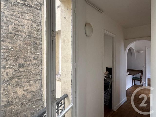 Appartement F2 bis à vendre - 2 pièces - 39.74 m2 - PARIS - 75012 - ILE-DE-FRANCE - Century 21 Daumesnil