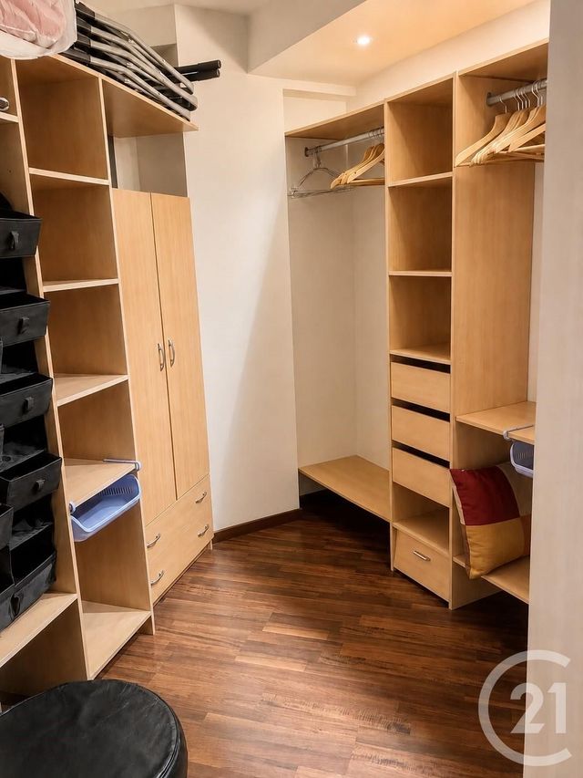 Appartement T2 à vendre - 2 pièces - 42.12 m2 - PARIS - 75012 - ILE-DE-FRANCE - Century 21 Daumesnil