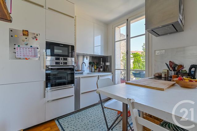 Appartement T3 à vendre - 3 pièces - 51.07 m2 - PARIS - 75012 - ILE-DE-FRANCE - Century 21 Daumesnil