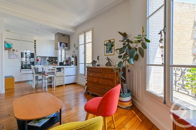 Appartement T3 à vendre - 3 pièces - 51.07 m2 - PARIS - 75012 - ILE-DE-FRANCE - Century 21 Daumesnil