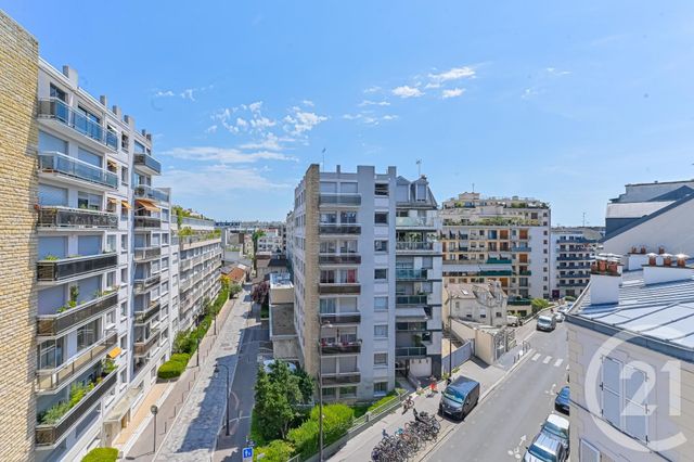 Appartement T3 à vendre - 3 pièces - 51.07 m2 - PARIS - 75012 - ILE-DE-FRANCE - Century 21 Daumesnil