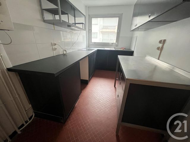 Appartement F2 à louer - 2 pièces - 46.53 m2 - PARIS - 75012 - ILE-DE-FRANCE - Century 21 Daumesnil