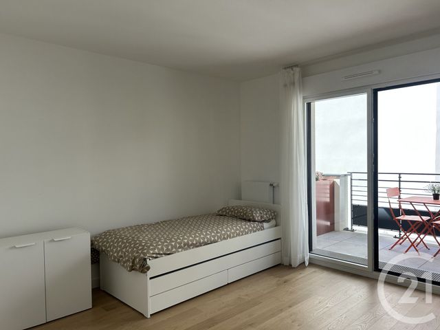 Appartement F1 à louer - 1 pièce - 28.48 m2 - VANVES - 92 - ILE-DE-FRANCE - Century 21 Daumesnil