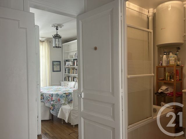 Appartement F3 à louer - 3 pièces - 56.01 m2 - PARIS - 75012 - ILE-DE-FRANCE - Century 21 Daumesnil
