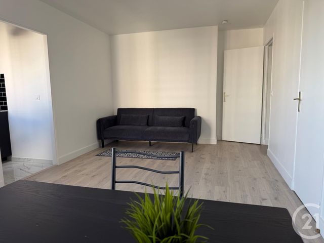 Appartement Studio à louer - 1 pièce - 30.4 m2 - PARIS - 75012 - ILE-DE-FRANCE - Century 21 Daumesnil