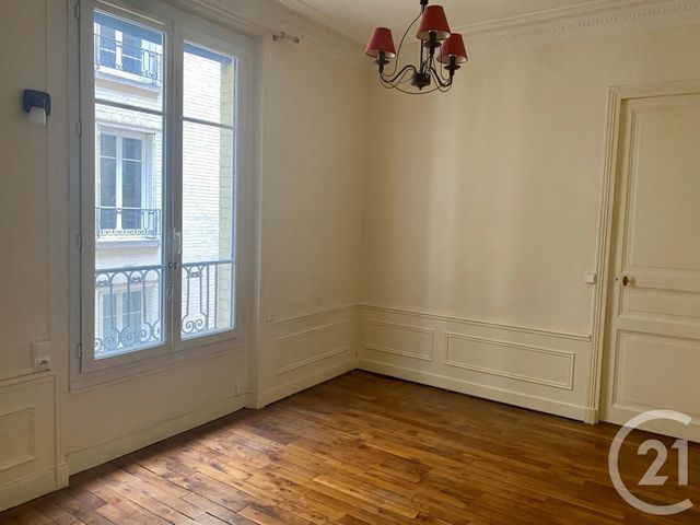Appartement F2 à louer - 2 pièces - 35.28 m2 - PARIS - 75012 - ILE-DE-FRANCE - Century 21 Daumesnil