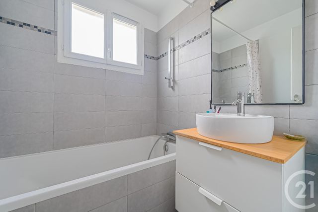 Appartement F3 à vendre - 3 pièces - 58.84 m2 - PARIS - 75012 - ILE-DE-FRANCE - Century 21 Daumesnil